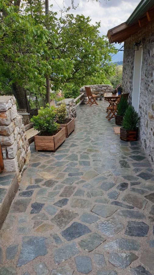 Villa The House In The Cobbled Road Karpenísion Exterior foto